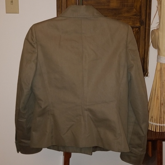 😊💚Fabulous jacket🍃🌹 - Picture 5 of 7